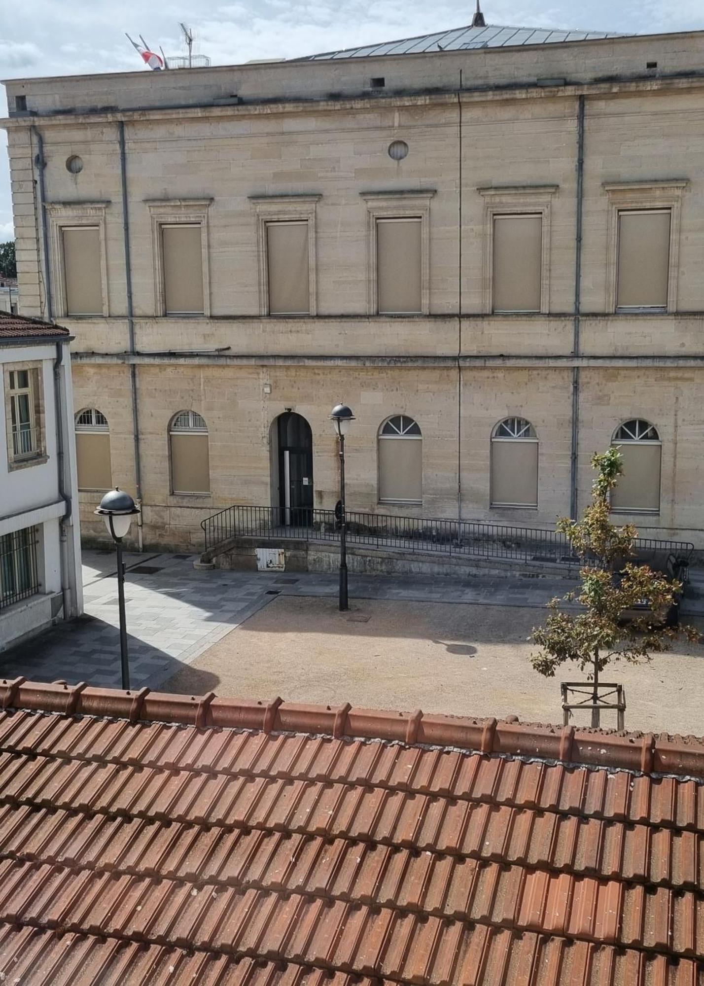 Victoire Saphir 203 Climatise Hotel De Ville Saint-Dizier Luaran gambar